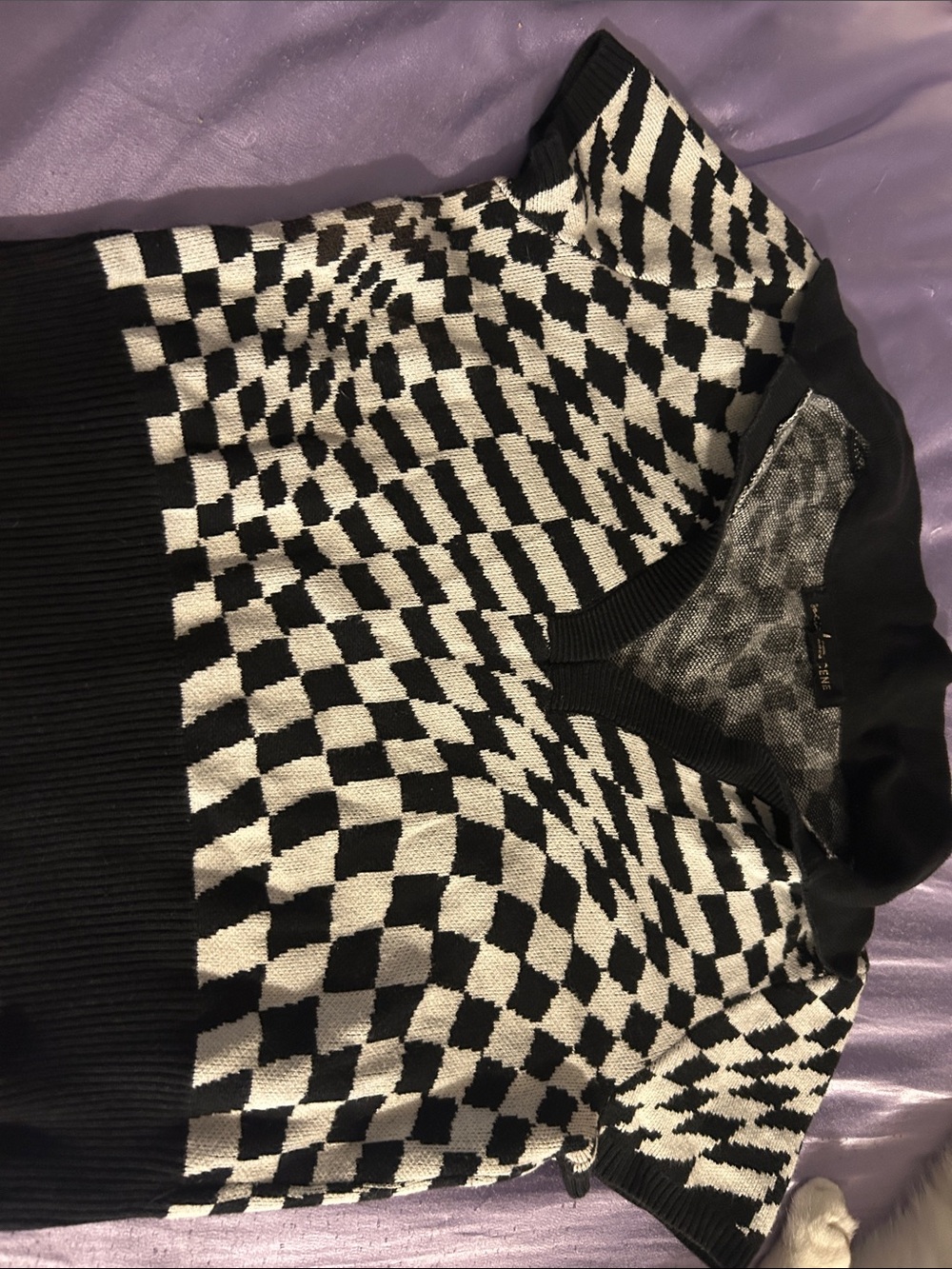 Women's Black & White Geometric Knit Short-Sleeve Sweater